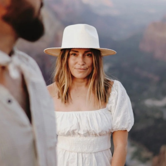 WILL + BEAR UNISEX CALLOWAY BONE / WHITE HAT. NWT - Picture 1 of 6